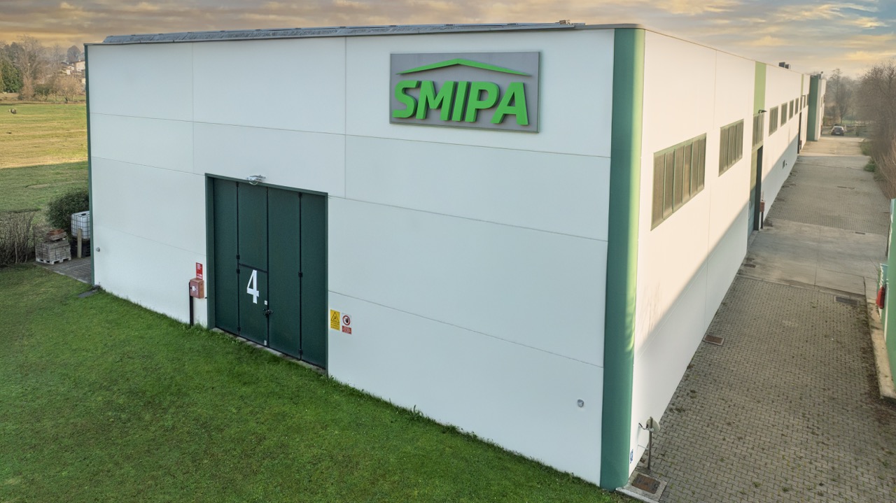 Gallery Smipa: dettagli produzione plastica